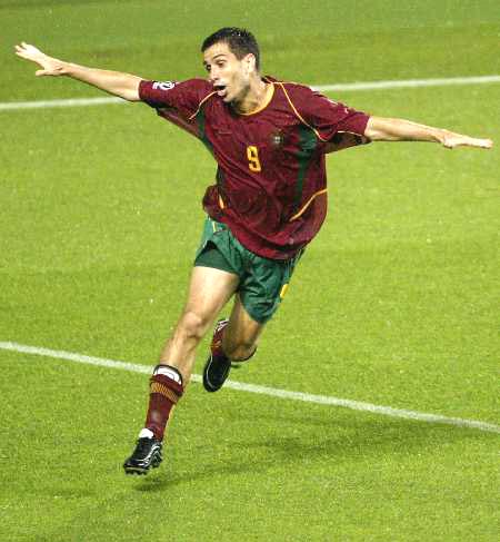 葡萄牙队轻取波兰队，奥恰洛夫刷新纪录