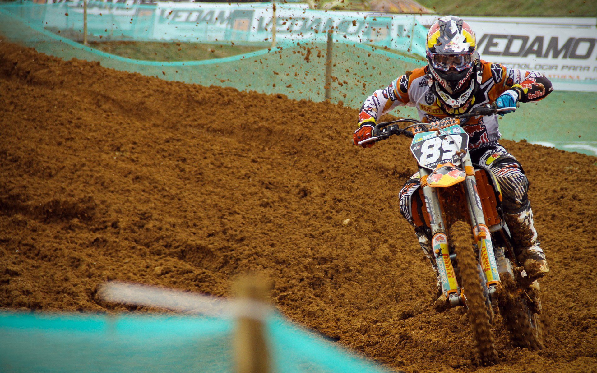 开云体育在线-内马尔爆发，伊拉克正面击溃摩洛哥，绿茵场上的双重变奏与文明回响